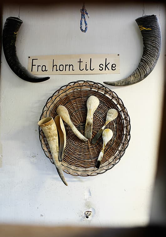 Handmade Horn Objects by Hornvarefabrikken — image 11
