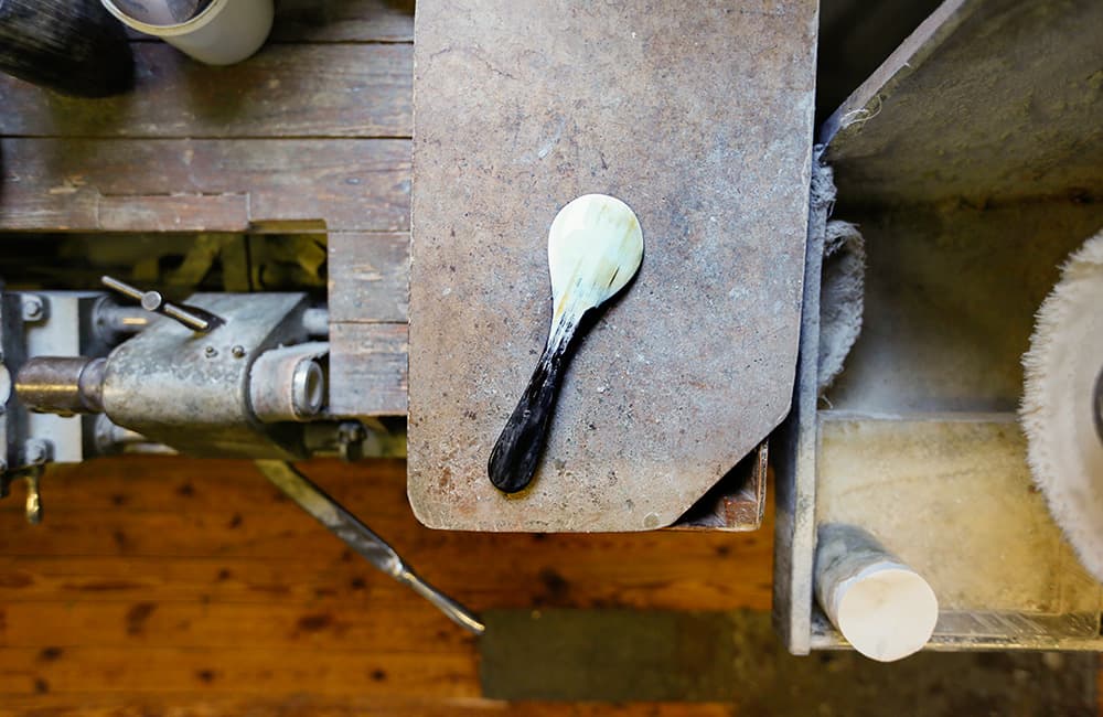 Handmade Horn Objects by Hornvarefabrikken — image 3