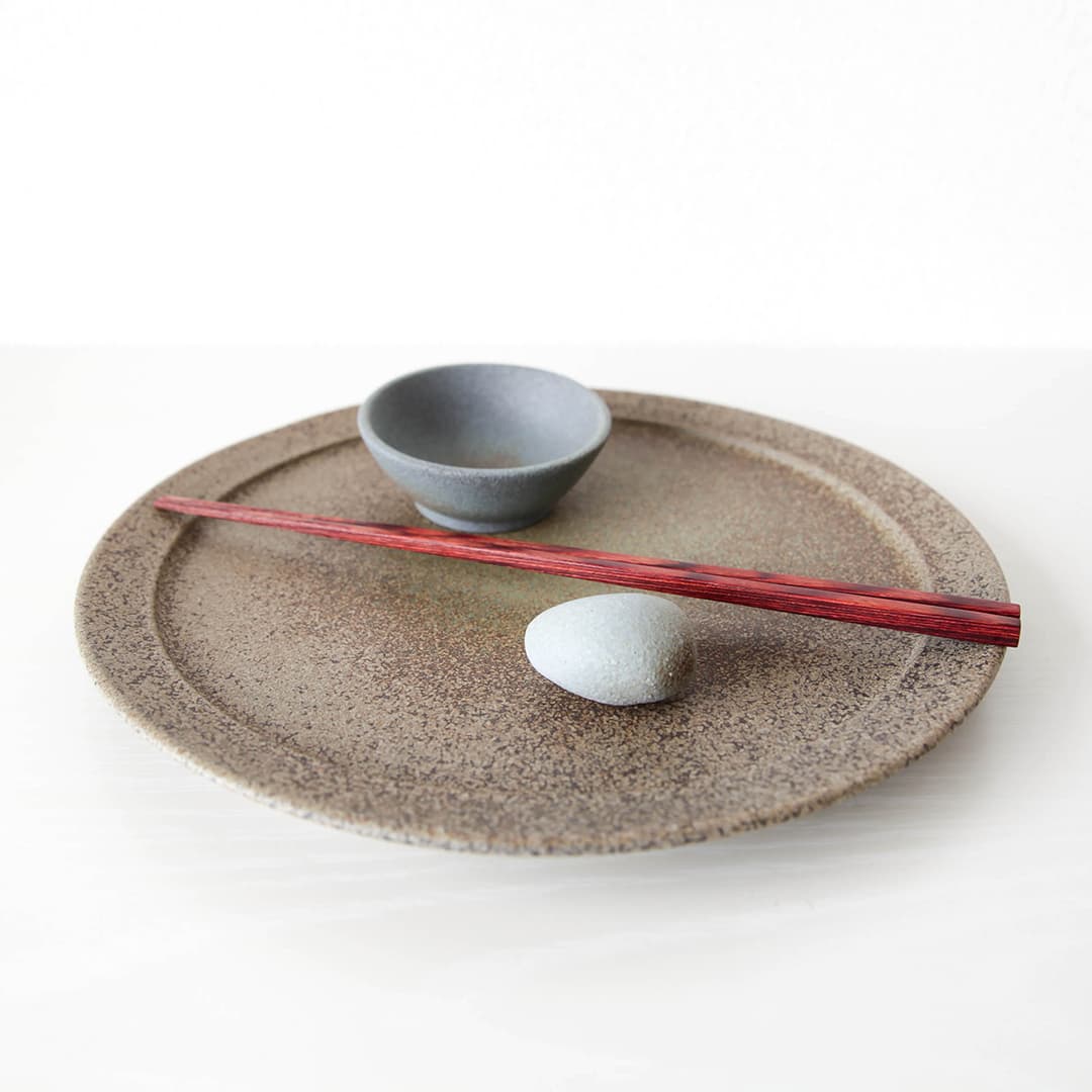 New at OEN Shop – Textured Dishes by Mushimegane Books