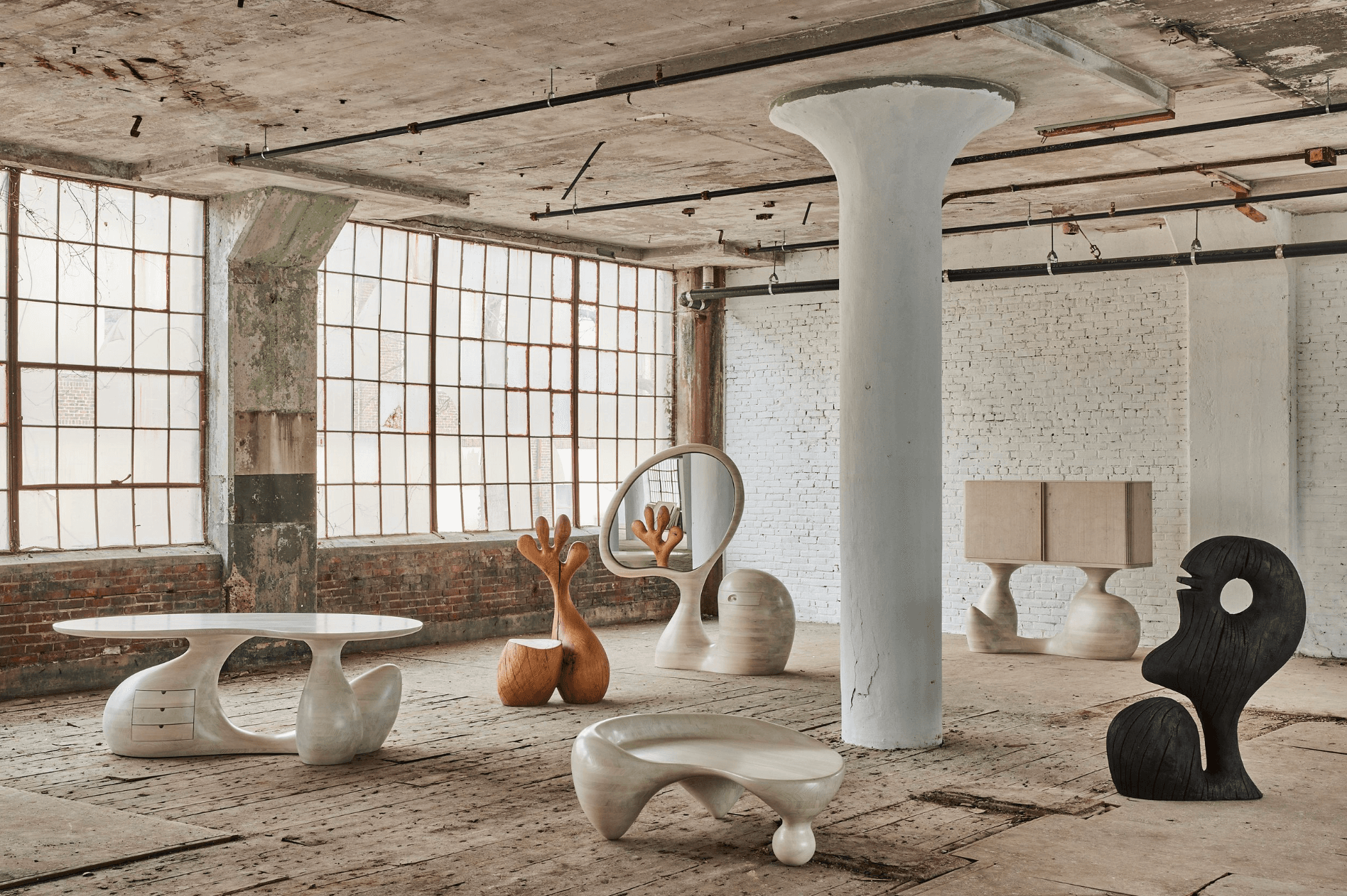 Big Woods – Sculptural Furniture by Aaron Poritz