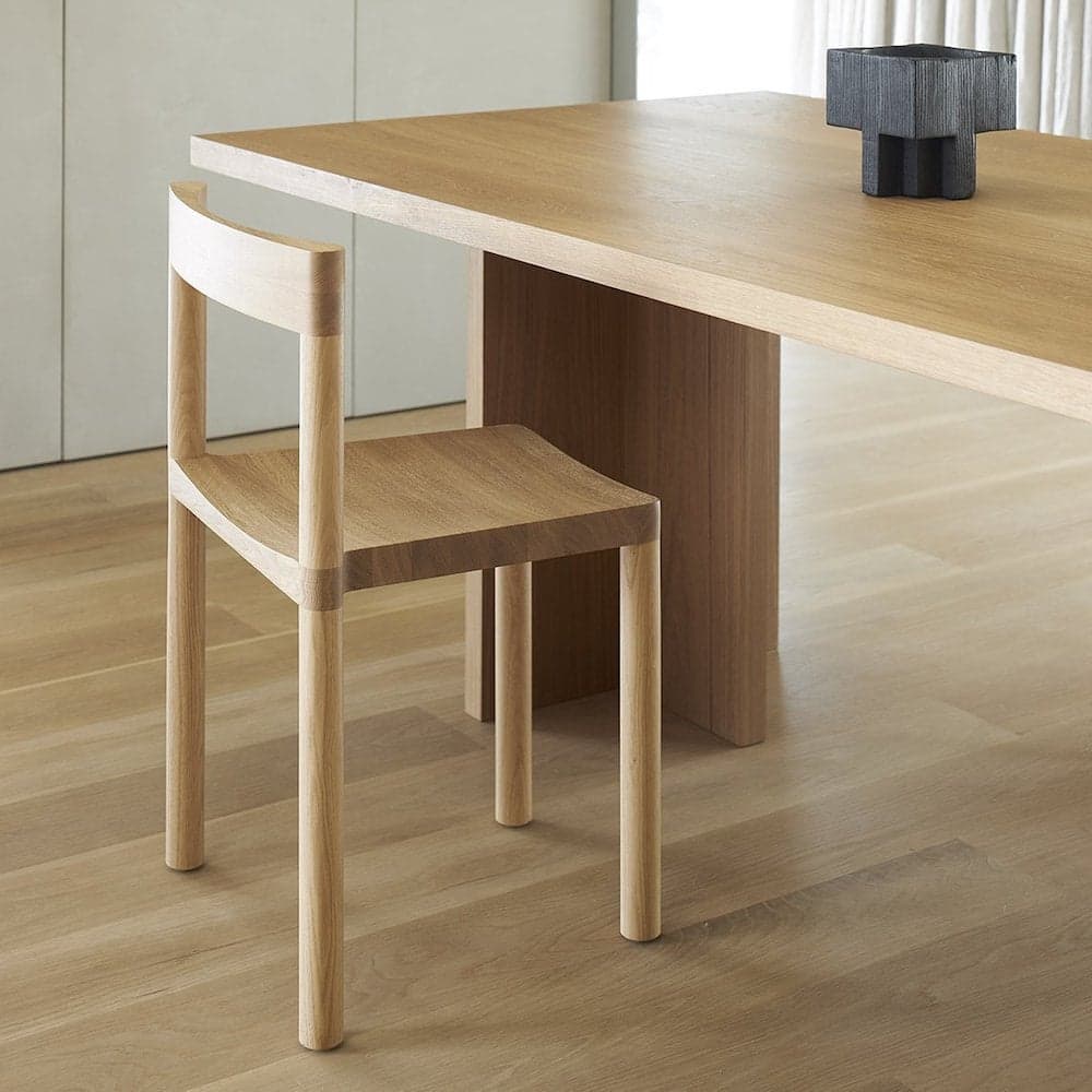 Refined Simplicity – Pier Chair by Léonard Kadid