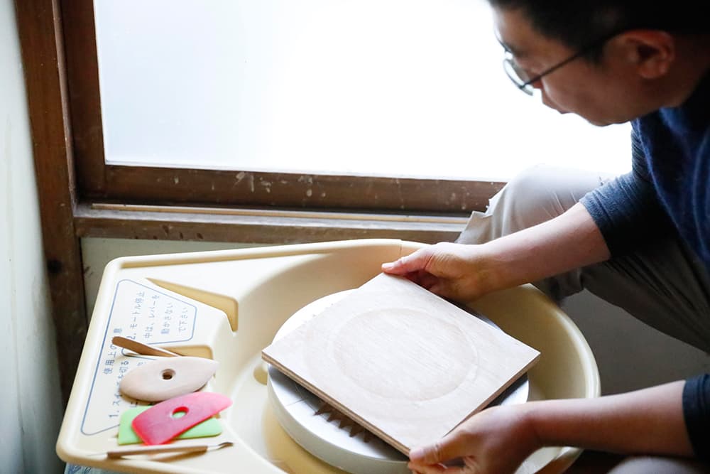 Inside the Pottery Studio of Japanese Potter Makoto Asebi — image 7