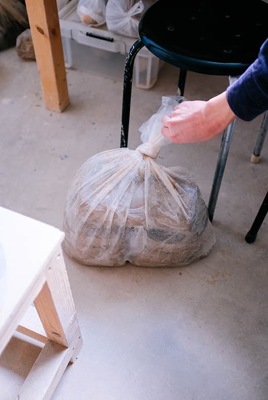 Japanese Potter Makoto Saito — image 38