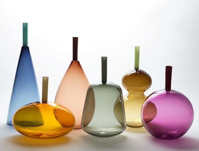 A Pursuit in Watercolour – Transparent Glass Forms by Lynn Read — design detail 1