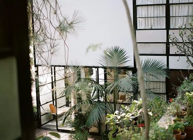 An Eclectic Mix of Design – Eames House & Los Angeles Architecture