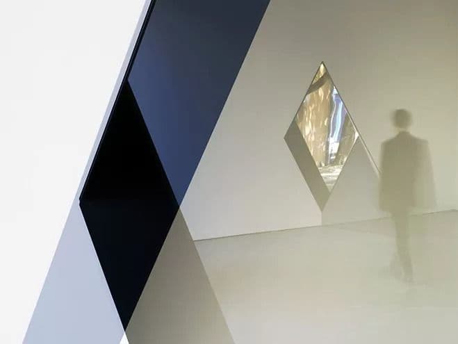 Architecture as Canvas – Glass Openings and Walkways by Sarah Oppenheimer
