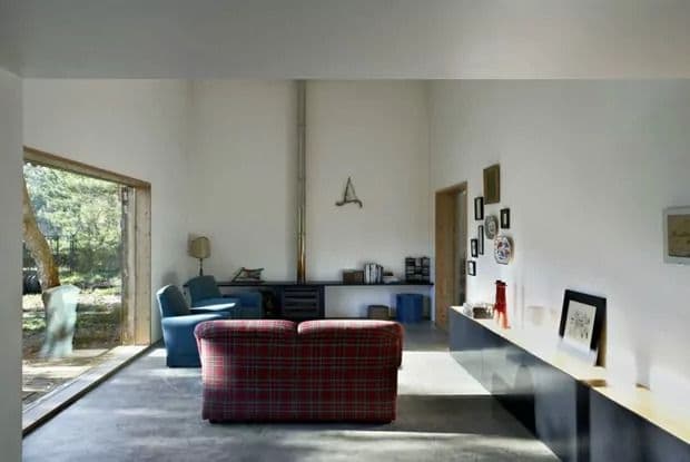 Casa de Lavre by Nuno Merino Rocha — architectural view 1