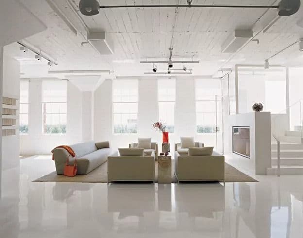 Collectors Loft by Poteet Architects