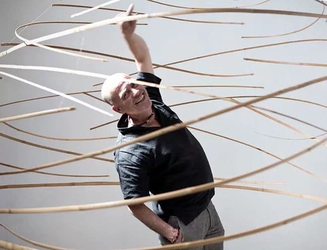 Defying Gravity – Bamboo Mobile Sculptures by Laurent Martin-Lo — sculptural work 1