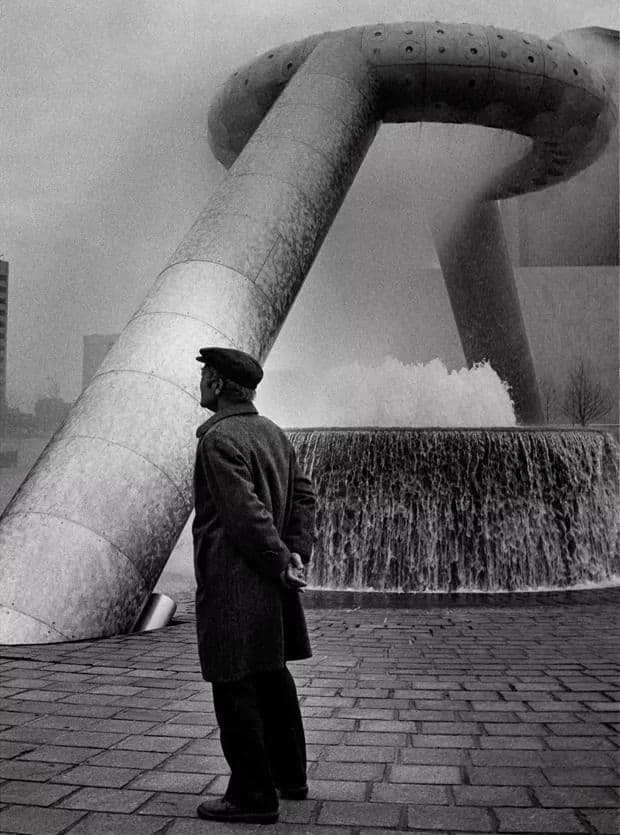 Isamu Noguchi, A Man at Work