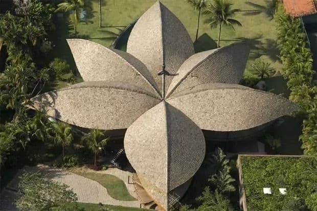 Leaf House by Mareines & Patalano Architects — architectural view 1