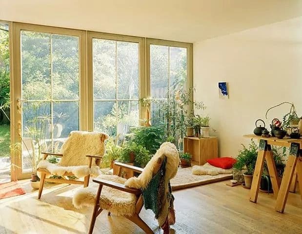 Mark Borthwick’s Townhouse in Brooklyn, New York