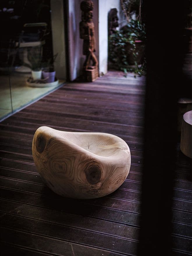 In Relation to the Environment – Natural Wood Seating by Terry Dwan — furniture detail 1