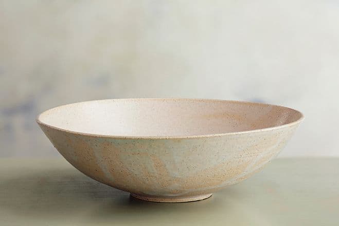 Pursuing the Essential – Handcrafted Ceramics by Jim Franco