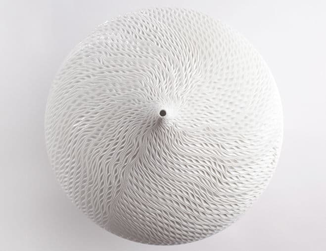 Sensitive Minute Details – Porcelain Works by Korean Artist Jong Min Lee