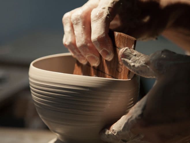 Teapots, Cups & Small Plates – Designed in Tokyo by Yumiko iihoshi