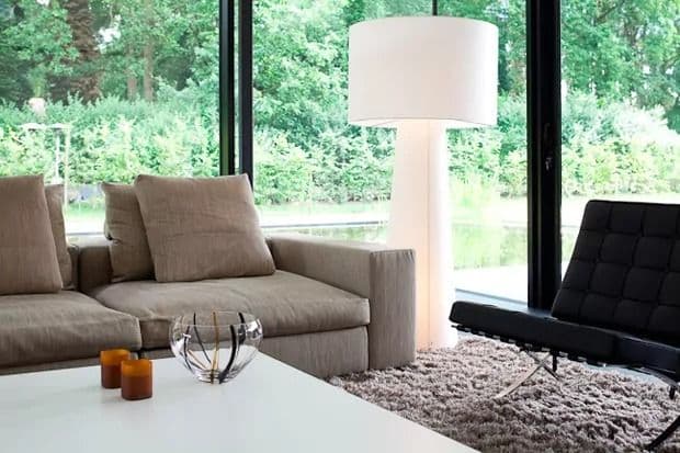 Transparent House photographed by Tim Van de Velde