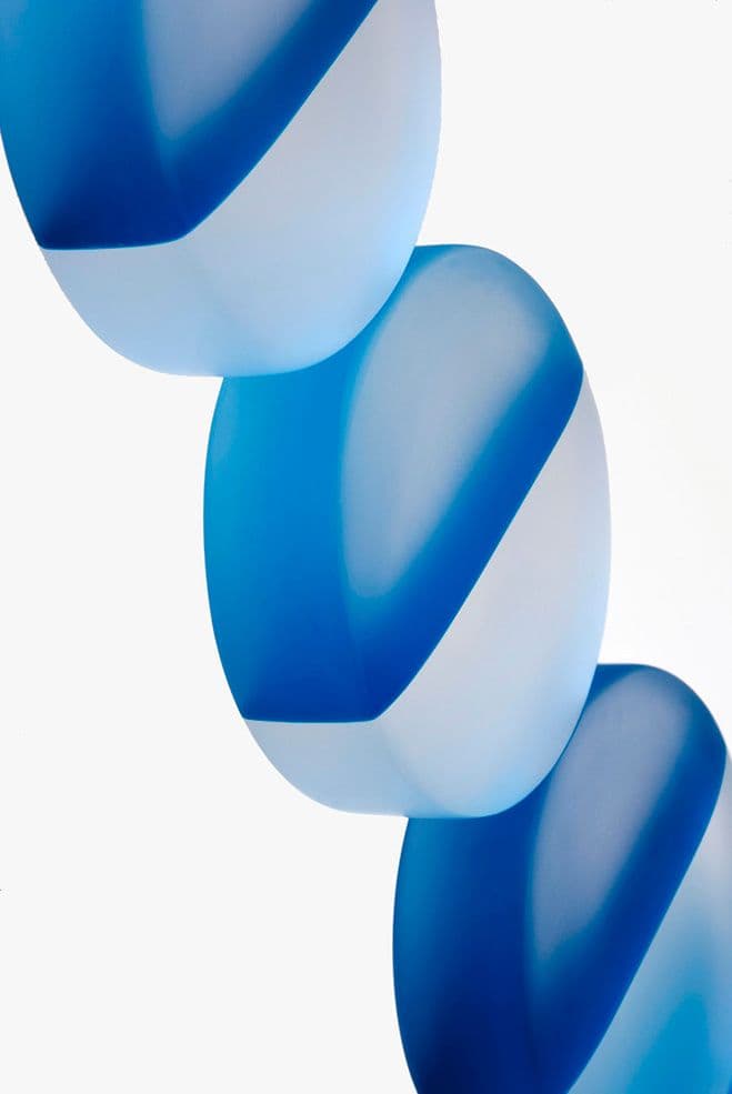 Vibrant Shifting Tones – Handcrafted Glass Sculptures by Rhoda Baer