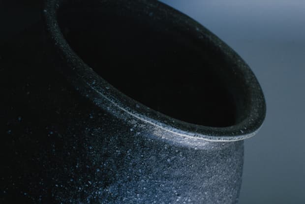 Creative Imagery from Potter Yoshiyuki Shimizu