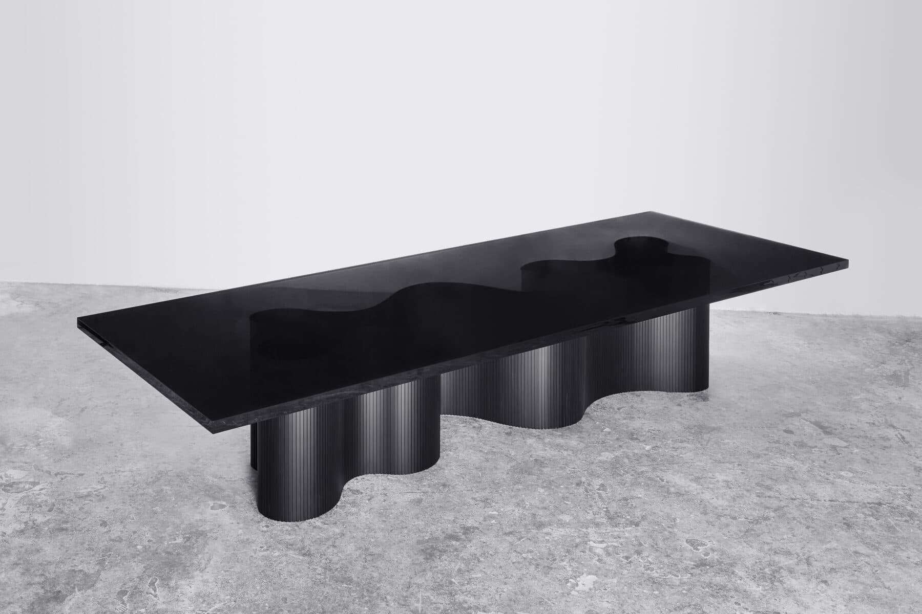 1010-Erik Olovsson_Spine Black_0438-1