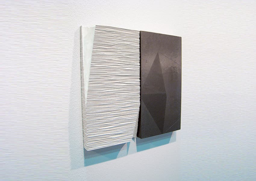 The Wall & Wind of Self – Sculpture by Japanese Artist Masayuki Tsubota