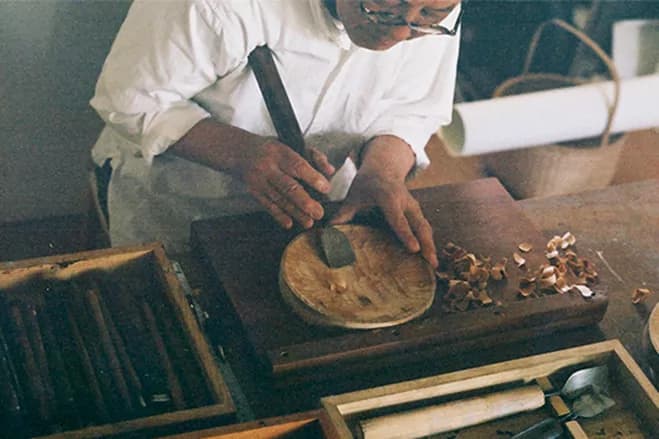 The Six Japanese Craft Artisans – Tatazumai Exhibition & Showcase by Muji