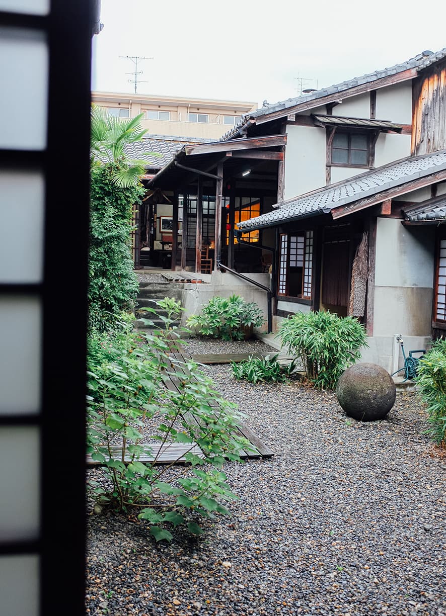 Natural Beauty – A Visit to Japanese Potter Kawai Kanjiro’s House in Kyoto — photograph 18