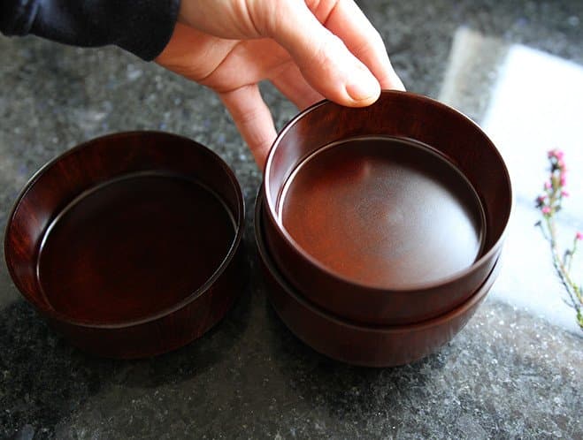 New at OEN Shop – Chopsticks and Lacquer Lunch Boxes by Maiko Okuno — product detail 2
