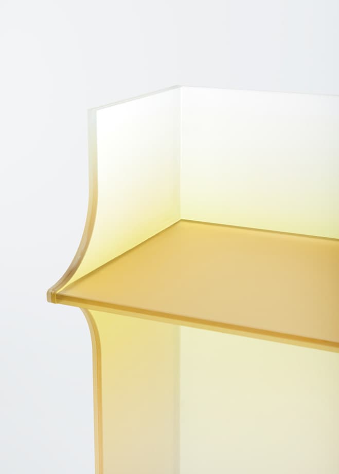 Shaping Colour – Coloured Glass Tables and Objects by Studio Germans Ermics — design detail 2