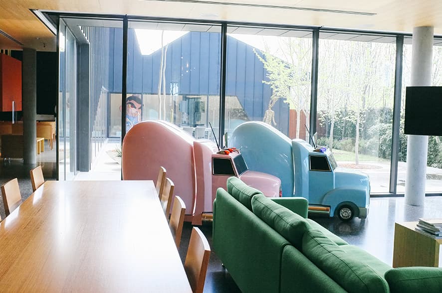 Fusing Art & Architecture – A Visit to Lyon Housemuseum in Melbourne, Australia — architectural view 8