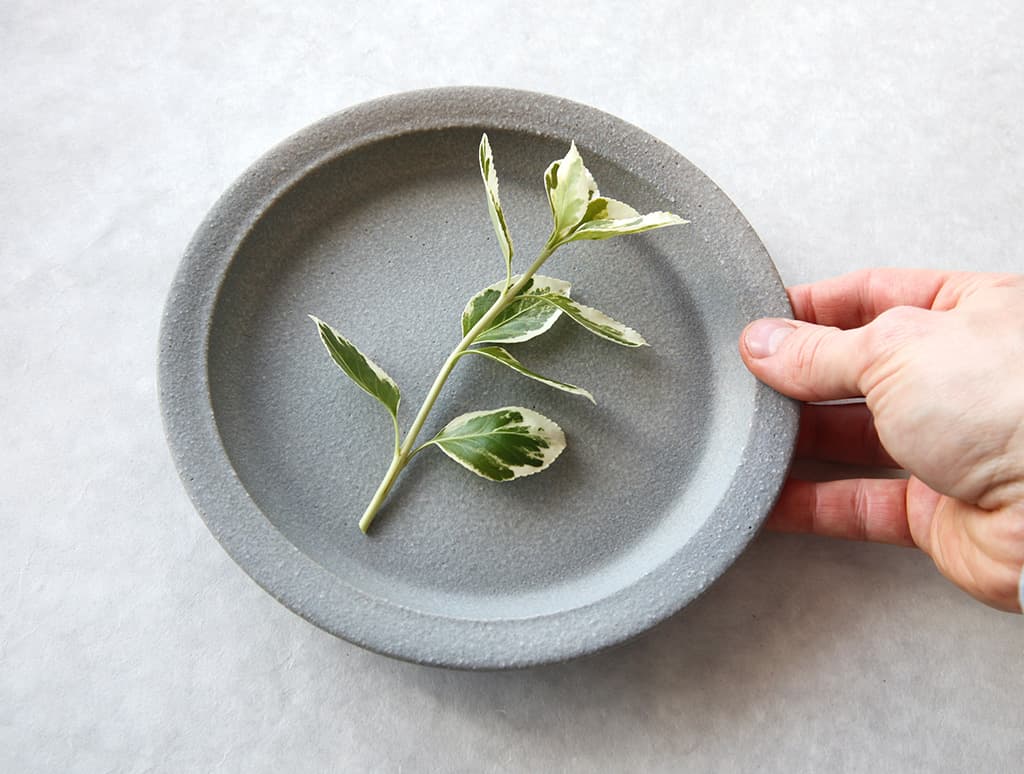 New at OEN Shop – A Selection of Ceramics from Japan by Mushimegane Books — article image 1