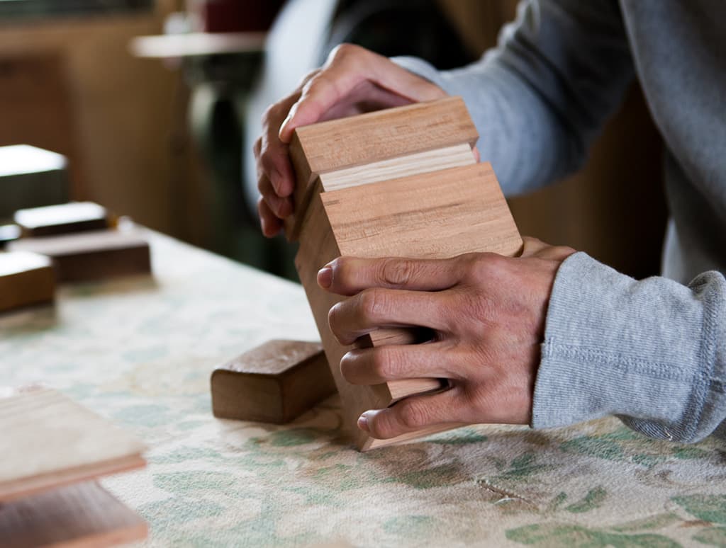 New at OEN Shop – Handcrafted Walnut, Cherry & Oak Tea Boxes by Fujii Works