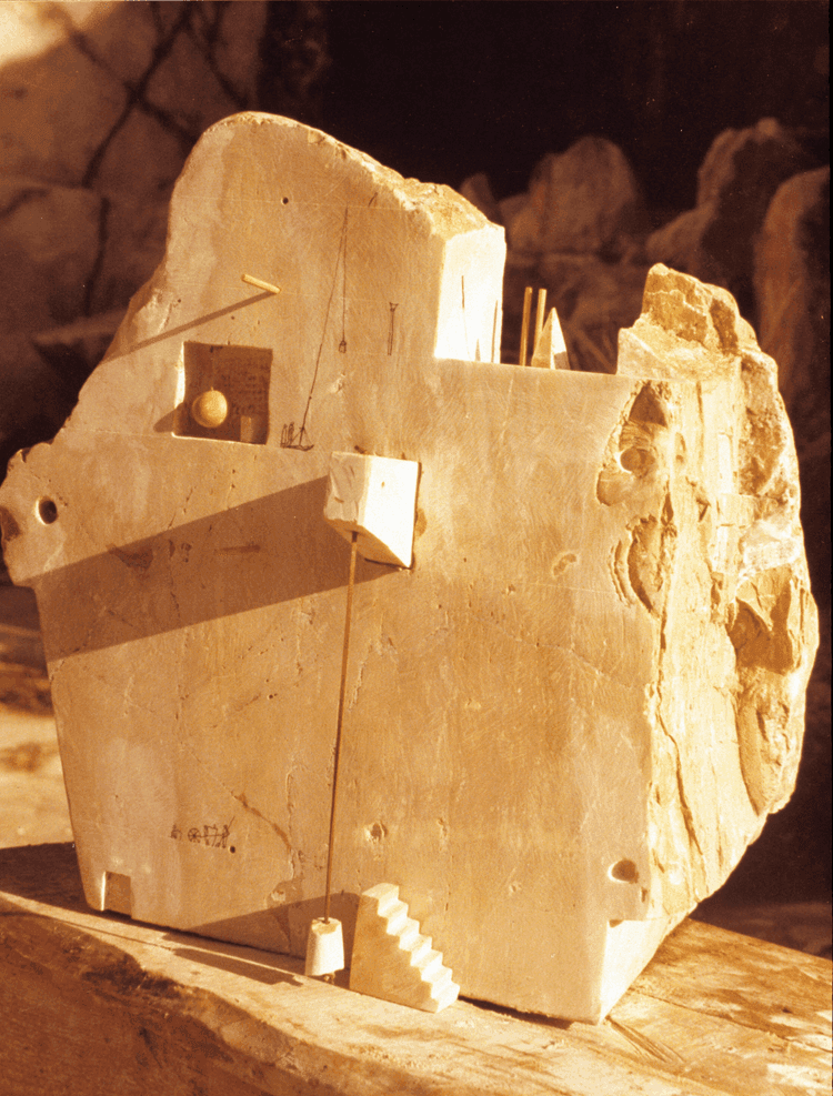 Translating Ancient Forms – Timeless Sculptural Works by Gonzalo Fonseca