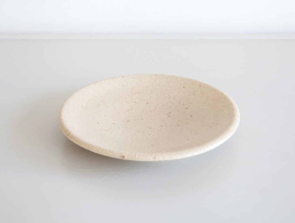 New at OEN Shop – A Flash Sale on Ceramics by Mushimegane Books — design detail 3