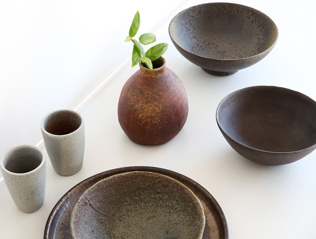 New at OEN Shop – A Selection of Ceramics from Mushimegane Books