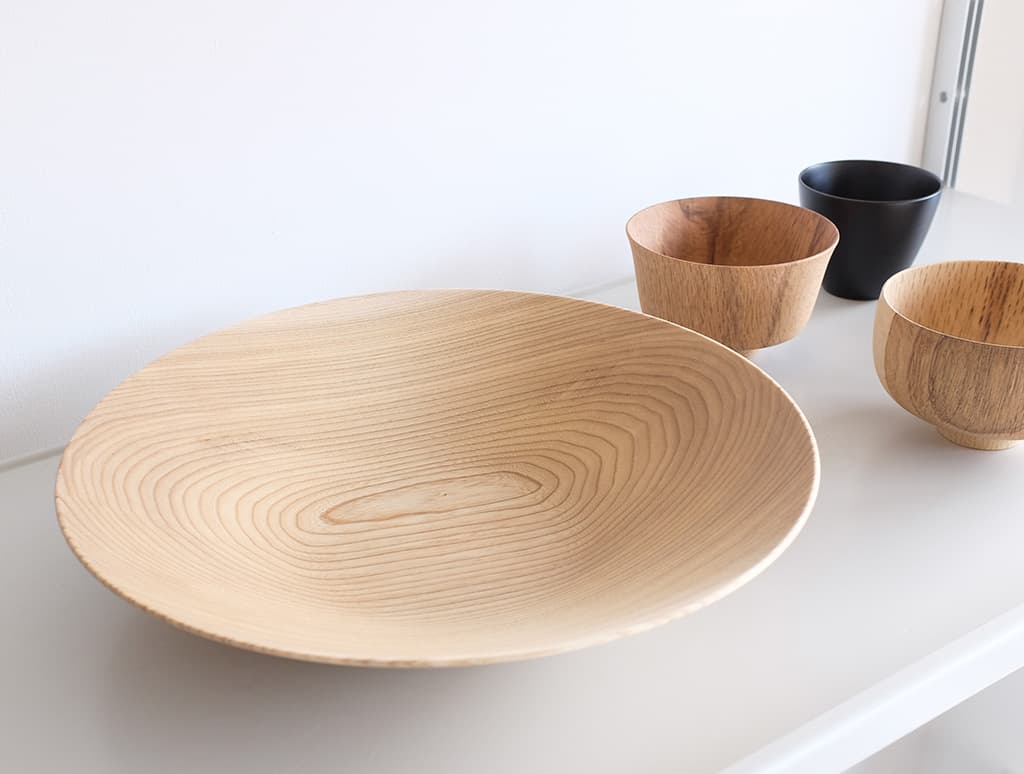 New at OEN Shop – A Selection of Natural Wooden Bowls by Kihachi Workshop