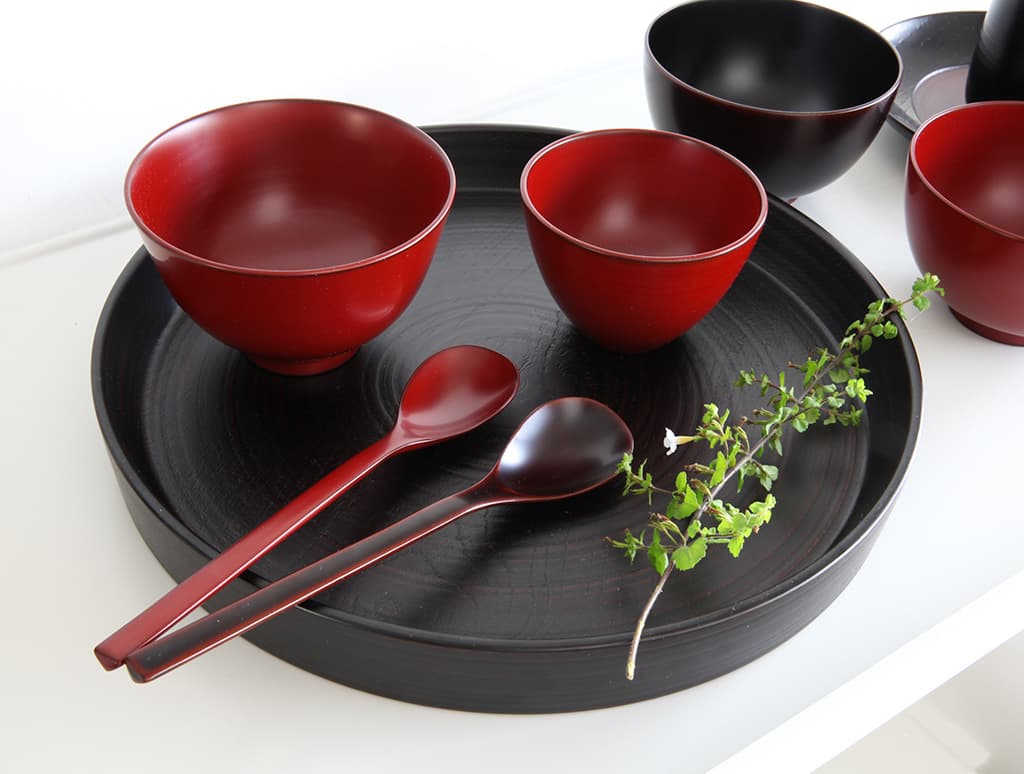 New at OEN Shop – Lacquerware by Japanese Craftsman Tomoaki Nakano
