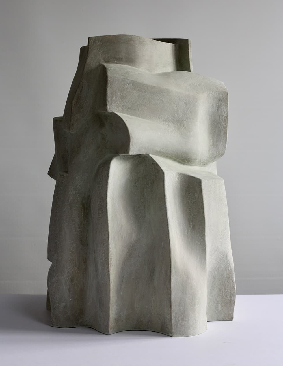 Connecting Form & Surface – Sculpture by Ceramic Artist Ken Eastman