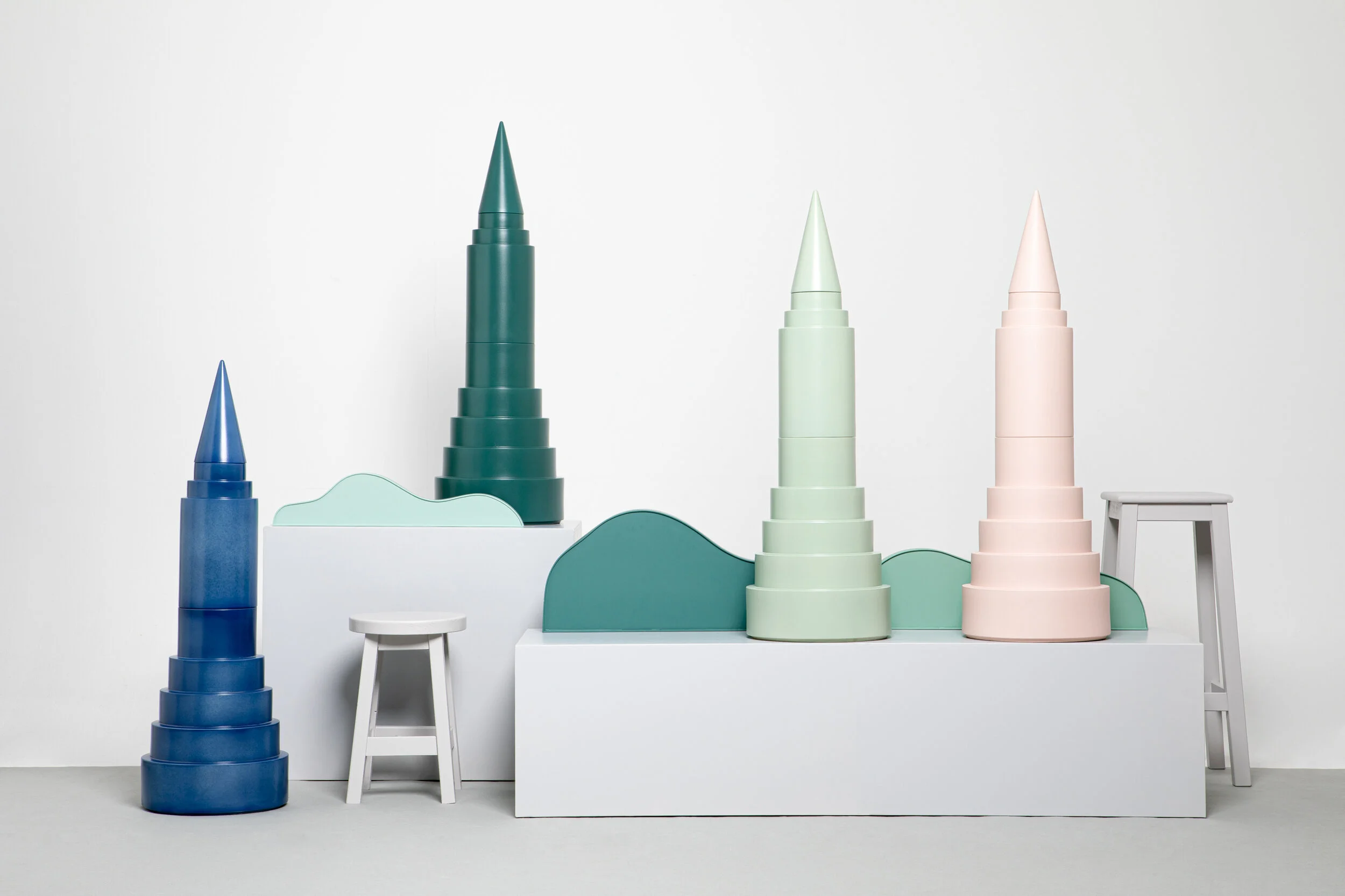 Postmodern Outlines – Skyline Ceramic Series by Romina Gris