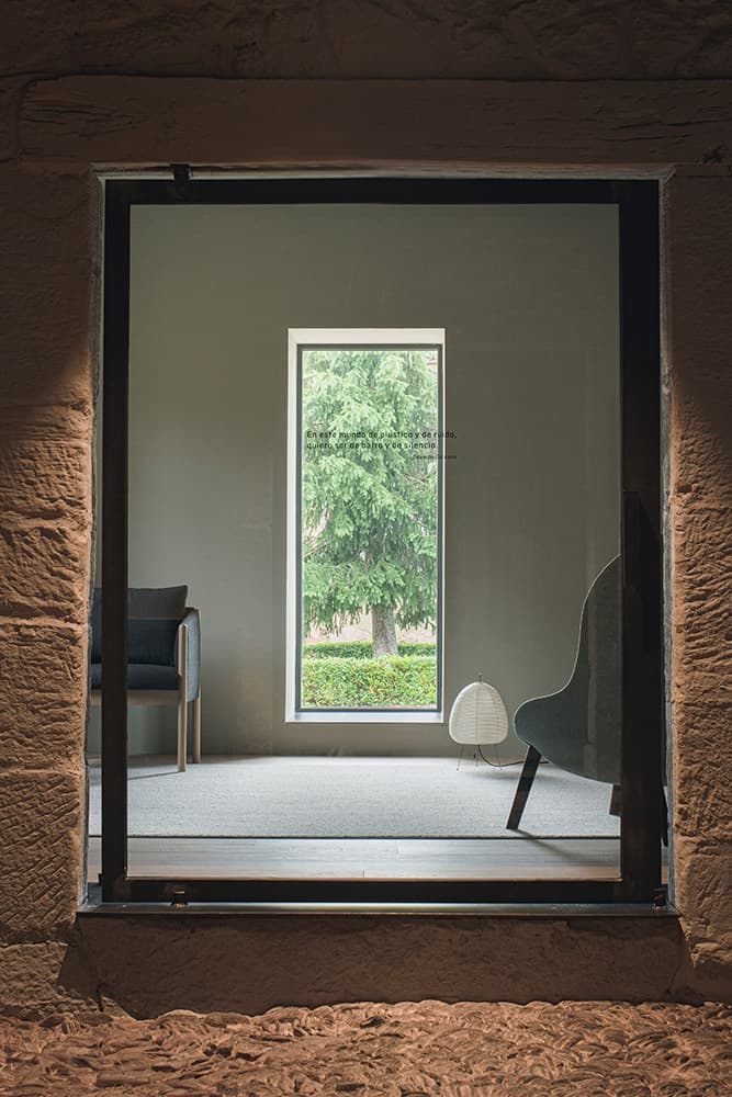 Bridging New & Old – Interiors by Designer Francesc Rifé