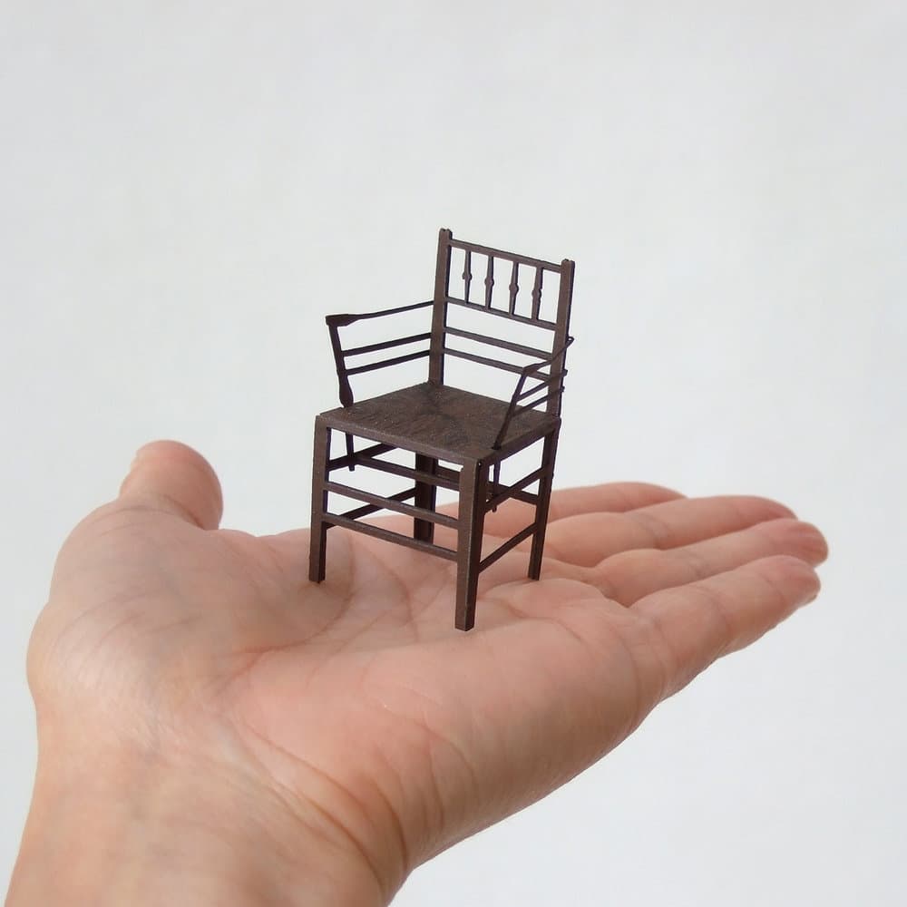 A New Perspective on Classic Design – Unique Miniature Chairs by 1:16