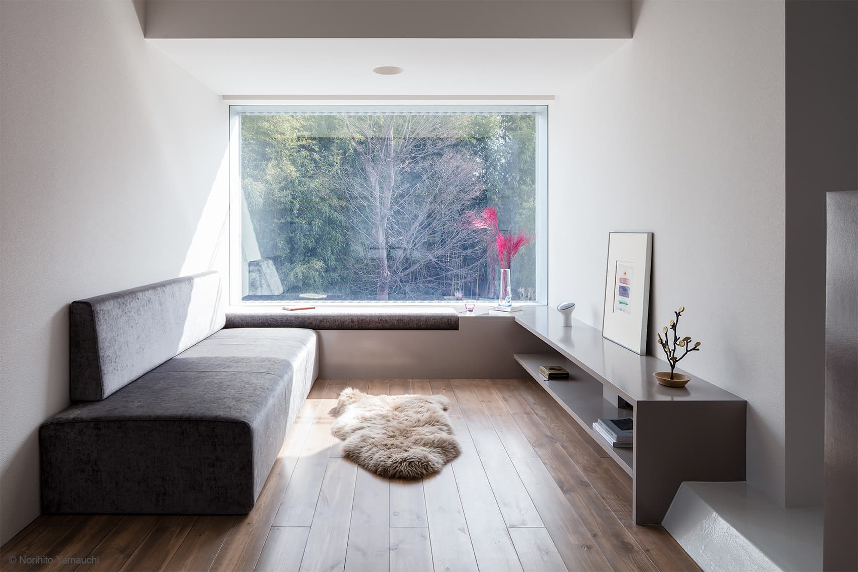 Transforming the Ordinary – FRAME House by Kouichi Kimura Architects