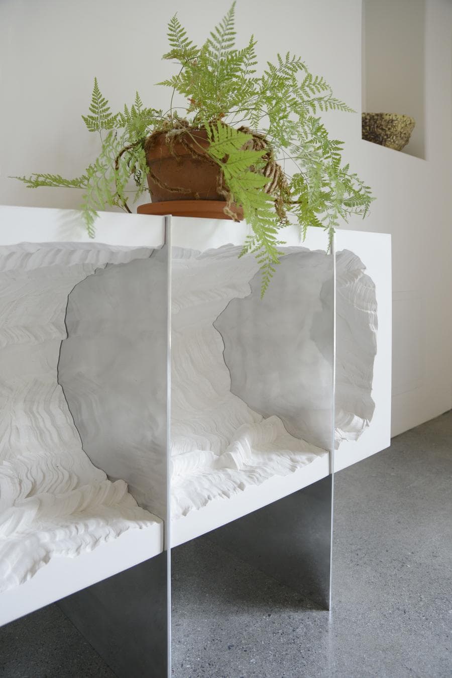 Nature as a Centrepiece – Furniture Design by Simon Johns