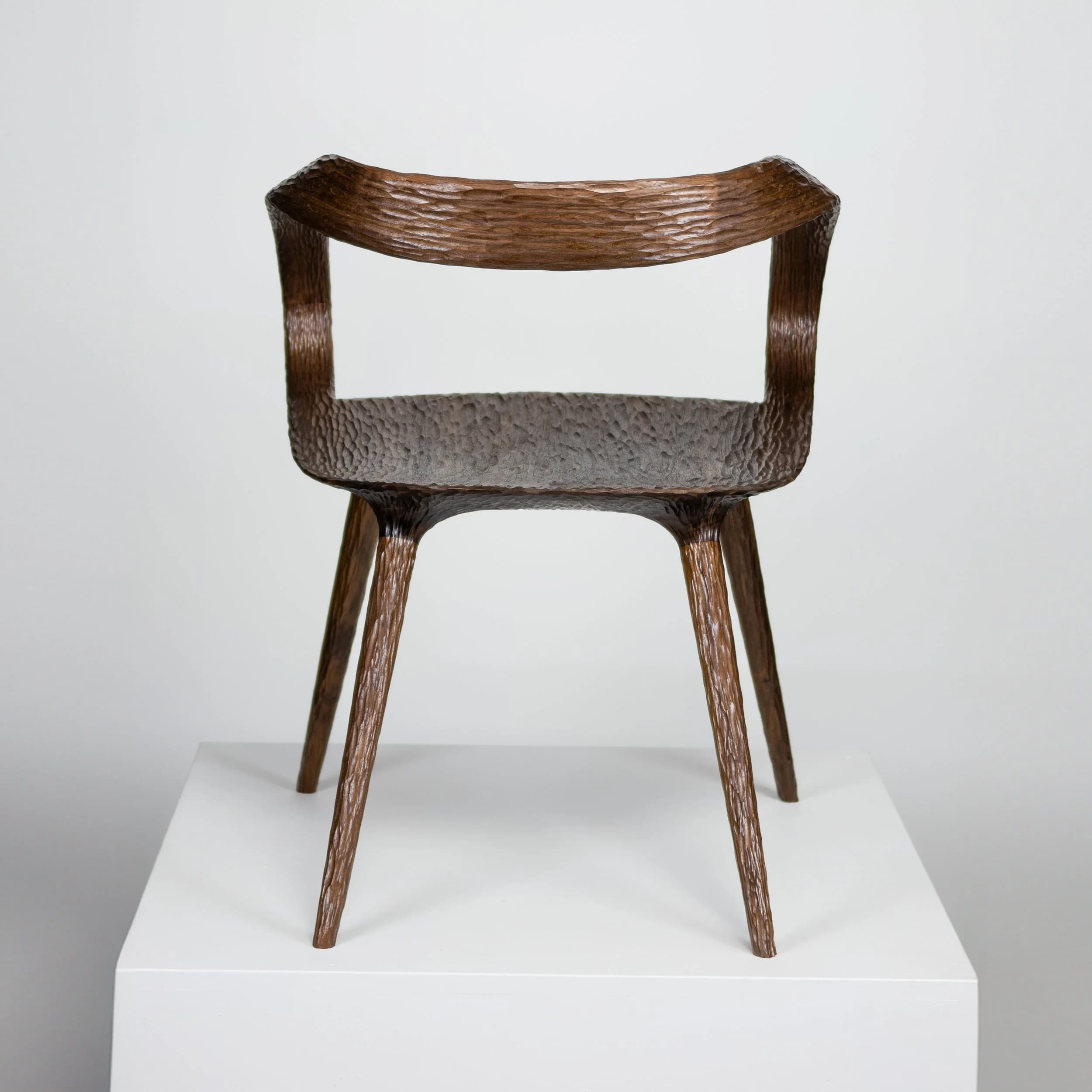 Seamlessly Flowing – Velo Chair Series by Jan Waterston