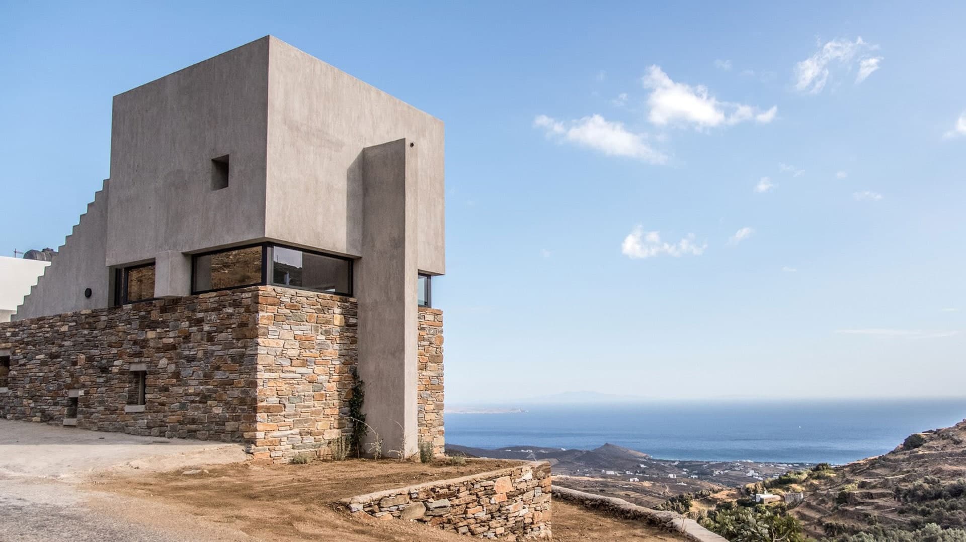 A Touch of New – Concrete Architecture by Aristides Dallas