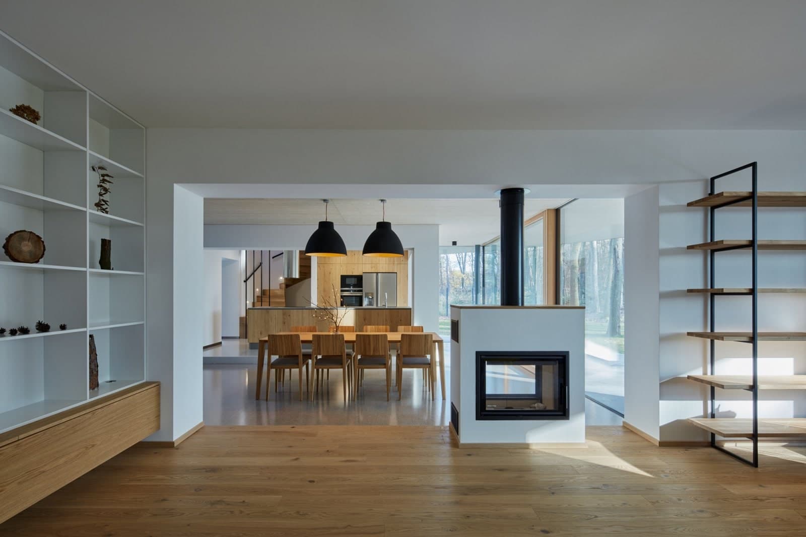 Organic Simplicity – The Forest Villa by Mjölk Architects