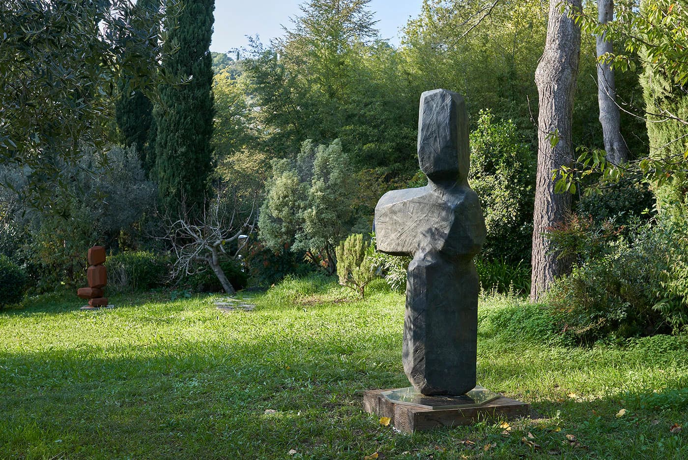 On the Limit – Rock Formation Series by Creative Arik Levy