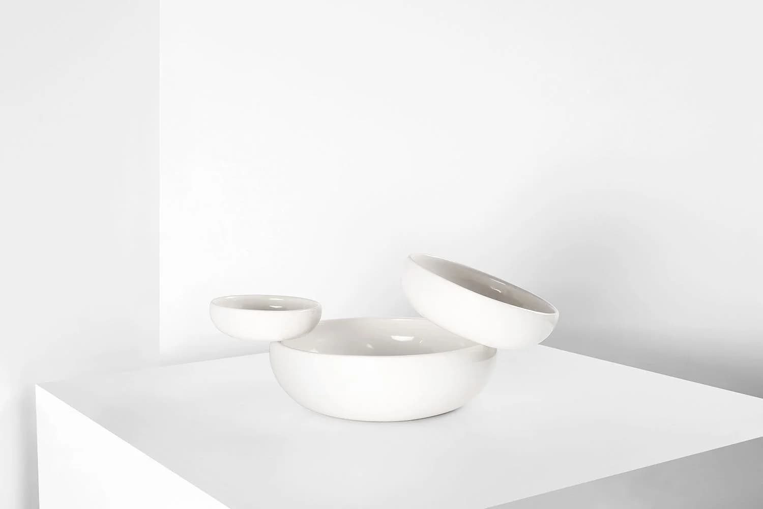 Material Diversity – Balance Bowls by Designer Joel Escalona