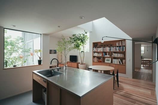 House in Minami-machi / Jun Yamaguchi Architects - Interior Photography, Kitchen, Sink, Countertop, Table, Shelving, Windows