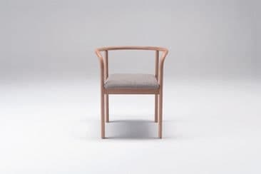Artistic Elegance – Kyobashi Chair by Tonerico
